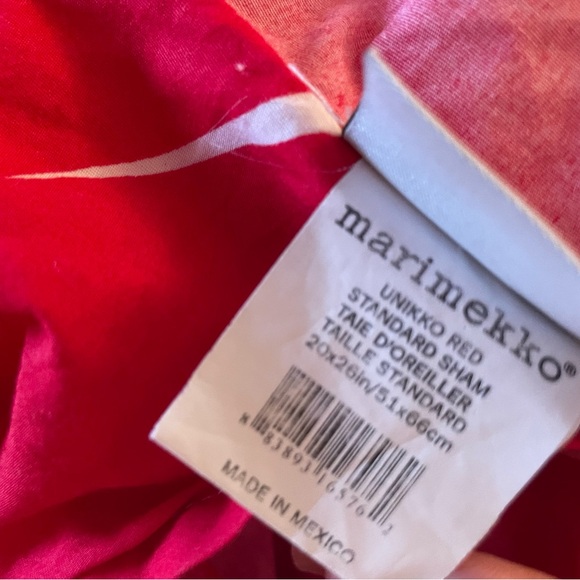 NWOT Marimekko comforter pillowcases sham set Unikko Red floral bed set - Picture 7 of 9